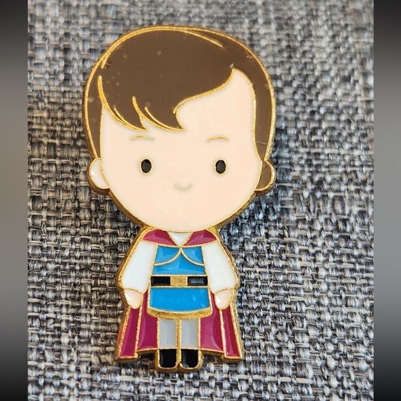 Disney Jewelry - Star Wars Princess Leia Tsum Tsum Trading Pin Series 1